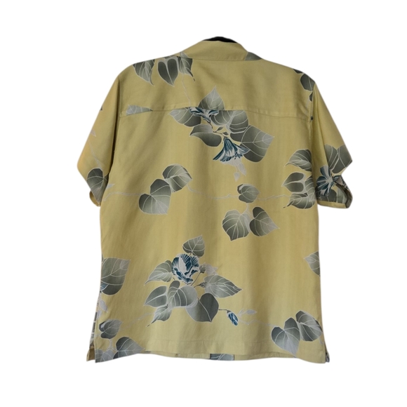 TOMMY BAHAMA Women's Yellow Floral Silk Button Up Vintage Shirt Size Large - Picture 2 of 10